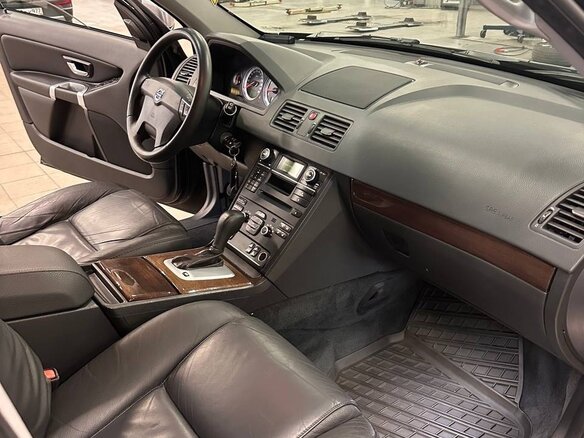2011 Volvo XC90 5 Geartronic I Рестайлинг, серый, 2150000 рублей - вид 8
