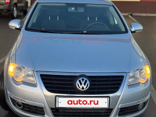 2010 Volkswagen Passat B6, серебристый, 500000 рублей, вид 2