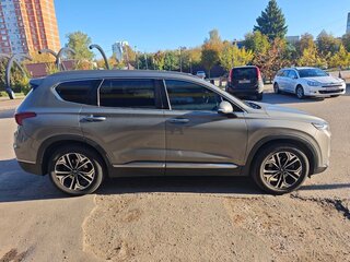2018 Hyundai Santa Fe IV, серый, 3150000 рублей, вид 4