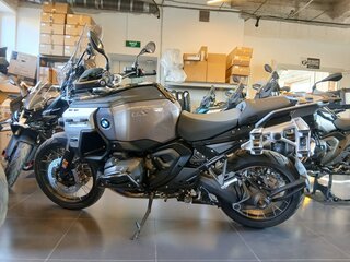 2025 BMW R 1300 GS Adventure, чёрный, 3190000 рублей, вид 2