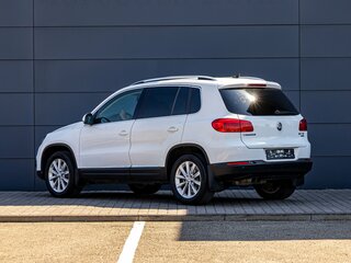 2012 Volkswagen Tiguan I Рестайлинг, белый, 1295000 рублей, вид 4