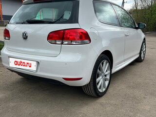 2011 Volkswagen Golf 5-speed VI, белый, 850000 рублей, вид 4
