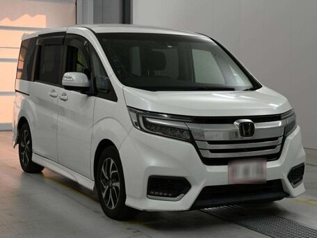Honda Stepwgn V Рестайлинг