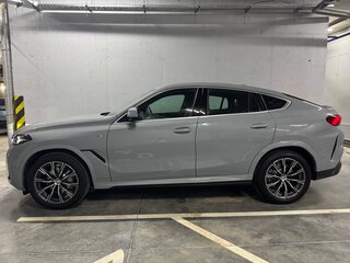 2025 BMW X6 30i III (G06) Рестайлинг, серый, 13499900 рублей, вид 3