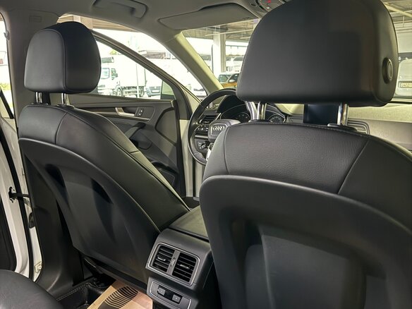 2017 Audi Q5 II (FY), белый, 2950000 рублей - вид 29