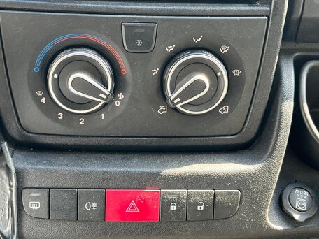 2013 Peugeot Boxer, белый, 900000 рублей, вид 2