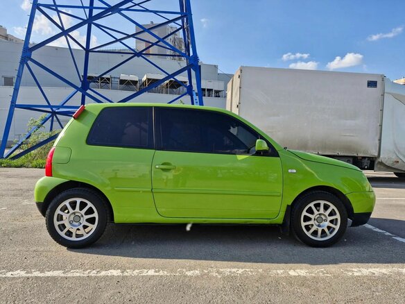 2000 Volkswagen Lupo, зелёный, 300000 рублей - вид 4