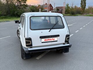 2013 Lada (ВАЗ) 2131 (4x4) 213105 I, белый, 390000 рублей, вид 5