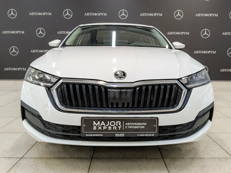 2021 Skoda Octavia IV (A8), белый, 2185000 рублей, вид 2