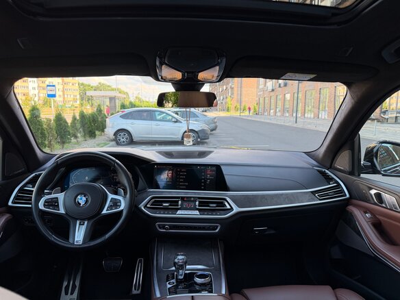 2021 BMW X7 30d I (G07), чёрный, 7800000 рублей - вид 22