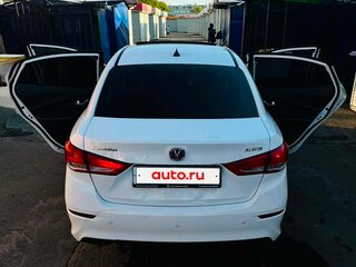2023 Changan Alsvin, белый, 870000 рублей, вид 4