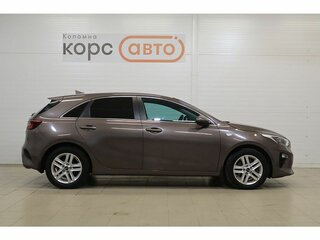 2020 Kia Ceed III, серый, 1575000 рублей, вид 4