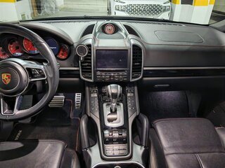 2015 Porsche Cayenne Diesel II Рестайлинг (958), чёрный, 5000000 рублей, вид 5