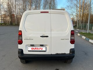 2015 Peugeot Partner II Рестайлинг 2, белый, 750000 рублей, вид 4