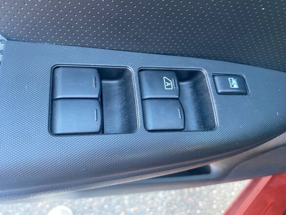 2008 Nissan Note I, оранжевый - вид 15