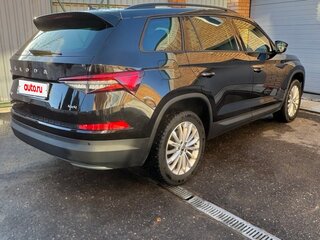 2024 Skoda Kodiaq I Рестайлинг, чёрный, 4600000 рублей, вид 2