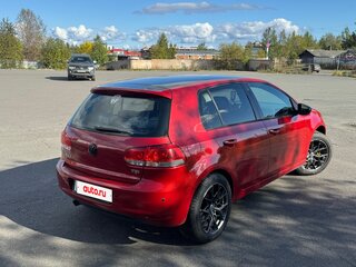 2011 Volkswagen Golf VI, красный, 650000 рублей, вид 4