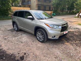 2014 Toyota Highlander III (XU50), бежевый, 2920000 рублей, вид 4