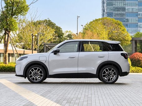 2026 Leapmotor A10 53 kWh, бежевый, 2020000 рублей, вид 4