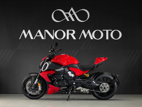 2025 Ducati Diavel V4, красный, 3250000 рублей, вид 5