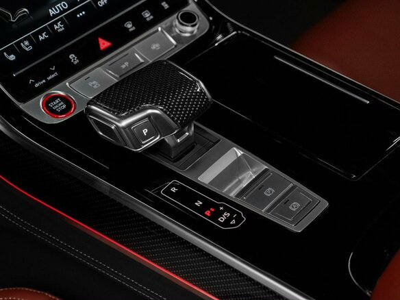 2022 Audi S8 IV (D5) Рестайлинг, чёрный, 11440000 рублей - вид 18