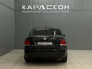 2013 Volkswagen Polo V, чёрный, 910000 рублей, вид 4