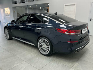 2018 Kia Optima IV Рестайлинг, синий, 1800000 рублей, вид 4