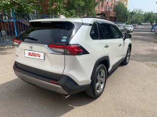 2019 Toyota RAV4 V (XA50), белый, 3500000 рублей, вид 5