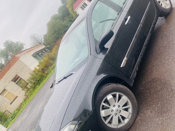 2006 Renault Laguna II Рестайлинг, чёрный, 480000 рублей - вид 2