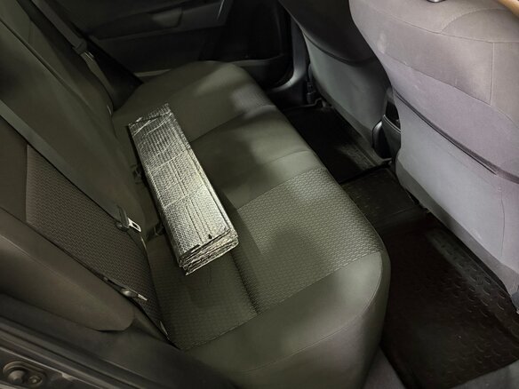 2014 Toyota Corolla XI (E160, E170, E180), серый, 1230000 рублей - вид 10