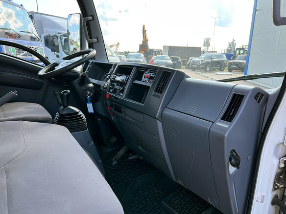 2014 Isuzu Elf (N-series), белый, 1420000 рублей - вид 9