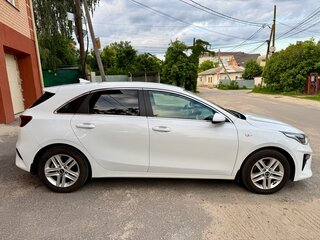 2018 Kia Ceed III, белый, 1600000 рублей, вид 5