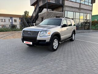 2006 Ford Explorer IV, серый, 1050000 рублей, вид 1