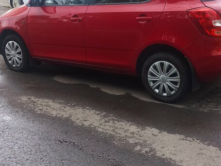 2009 Skoda Fabia II, красный, 400000 рублей, вид 5