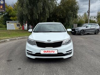 2015 Kia Rio III Рестайлинг, белый, 630000 рублей, вид 2