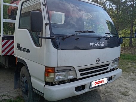 1995 Nissan Atlas, белый, 2600000 рублей, вид 3