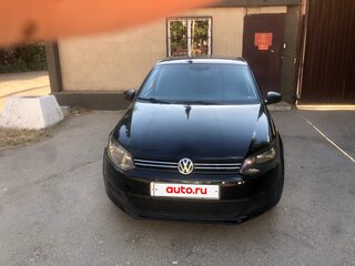 2010 Volkswagen Polo V, чёрный, 700000 рублей, вид 1