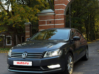 2011 Volkswagen Passat B7, серый, 1195000 рублей, вид 2