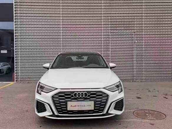 2024 Audi A3 35 TFSI IV (8Y), белый, 1635000 рублей - вид 1