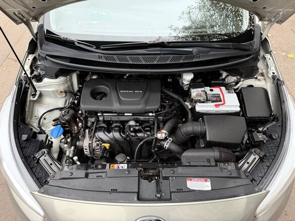 2015 Kia Ceed II, серебристый, 1270000 рублей - вид 12
