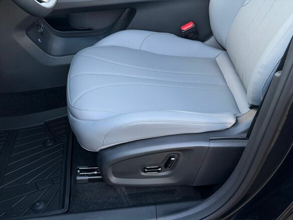 2026 Geely Galaxy M7, чёрный, 3485000 рублей - вид 24