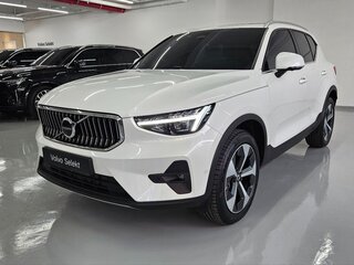 2026 Volvo XC40 I Рестайлинг, белый, 5290000 рублей, вид 1