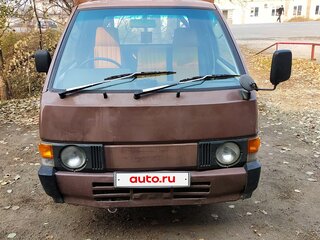 1992 Nissan Vanette II, коричневый, 500000 рублей, вид 1