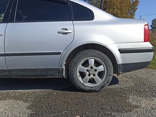 1998 Volkswagen Passat B5, серебристый, 280000 рублей, вид 3