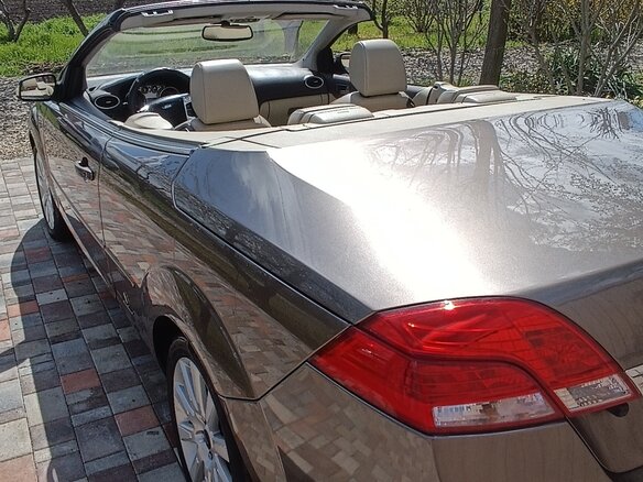 2008 Ford Focus II Рестайлинг, коричневый, 1500000 рублей - вид 15