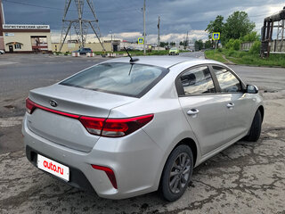 2019 Kia Rio IV, серый, 1100000 рублей, вид 4