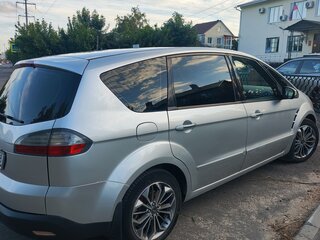 2007 Ford S-MAX I, серебристый, 650000 рублей, вид 4