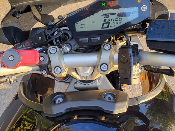 2015 Yamaha MT-09 (FZ-09), фиолетовый, 750000 рублей - вид 6