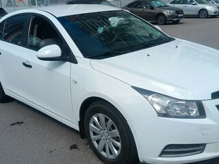 2012 Chevrolet Cruze I, белый, 670000 рублей, вид 1