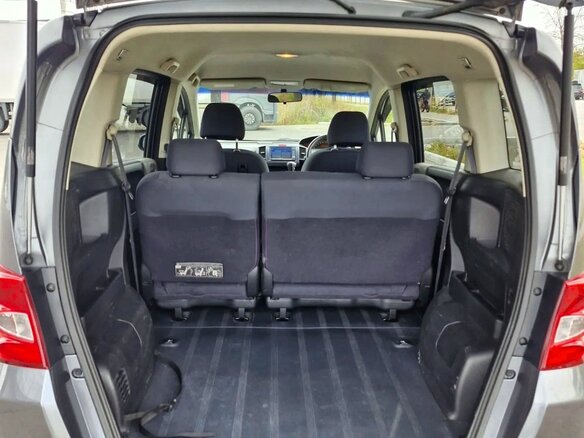 2010 Honda Freed I, серый, 815000 рублей - вид 15